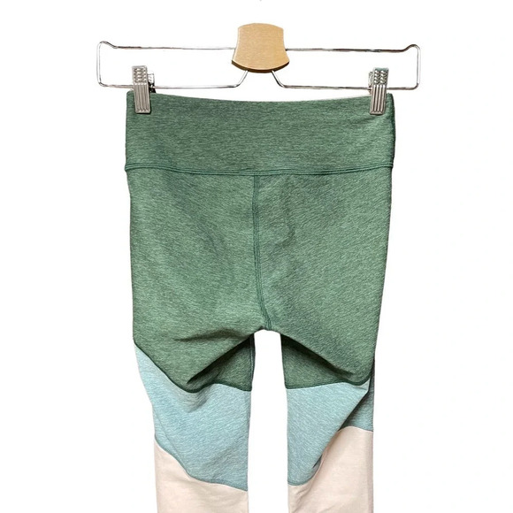 Outdoor Voices Springs 7/8 Legging Hunter/Slate/Ballet Compression‎ Size XS - Picture 6 of 8